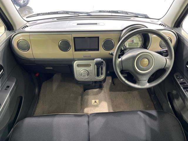 Xセレクション 4WD 禁煙車 SDナビ フルセグ シートヒーター スマートキー オートエアコン 革巻きステアリング DVD再生 CD再生 盗難防止装置 プライバシーガラス トラクションコントロール(2枚目)