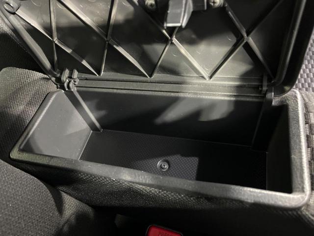 L SAIII 4WD SDナビ 両側電動ドア 禁煙車 Bluetooth 衝突軽減装置 バックカメラ 車線逸脱警報 オートハイビーム シートヒーター コーナーセンサー オートエアコン プッシュスタート(40枚目)