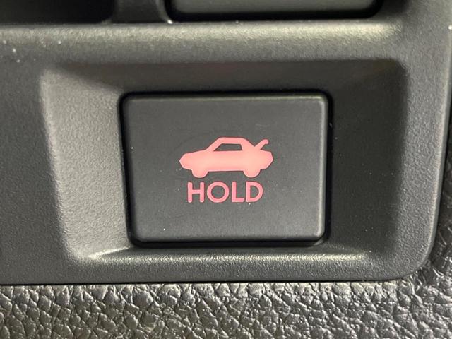2.5i 4WD 禁煙車 SDナビ パワーシート HIDヘッドライト スマートキー オートエアコン オートライト パドルシフト クルーズコントロール トラクションコントロール(31枚目)