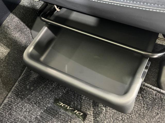 ブレイド Ｇ　４ＷＤ　禁煙車　純正ナビ　寒冷地仕様　バックカメラ　ＥＴＣ　ドラレコ　スマートキー　ＨＩＤヘッド　パワーシート　革巻きステアリング　オートエアコン　純正１６インチアルミ　フォグライト　オートライト（33枚目）