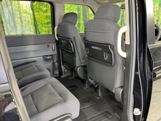 ステップワゴン エアー　登録済未使用車　両側電動ドア　寒冷地仕様　衝突被害軽減システム　レーダークルーズ　コーナーセンサー　スマートキー　ＬＥＤヘッド　オートハイビーム　車線逸脱警報　オートライト　デュアルエアコン（37枚目）
