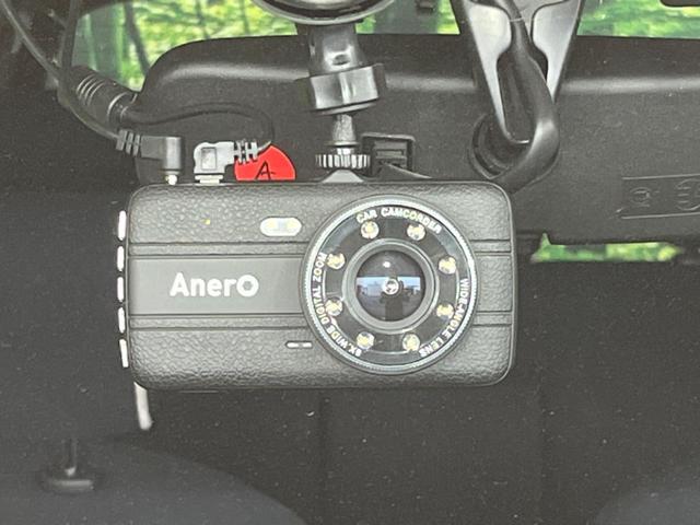 キューブ １５Ｘ　ＦＯＵＲ　インディゴ＋プラズマ　４ＷＤ　バックカメラ　禁煙車　ドラレコ　スマートキー　ＥＴＣ　オートエアコン　Ｂｌｕｅｔｏｏｔｈ　電動格納ミラー　革巻きステアリング　プライバシーガラス　アームレスト　ドアバイザー　盗難防止システム（6枚目）
