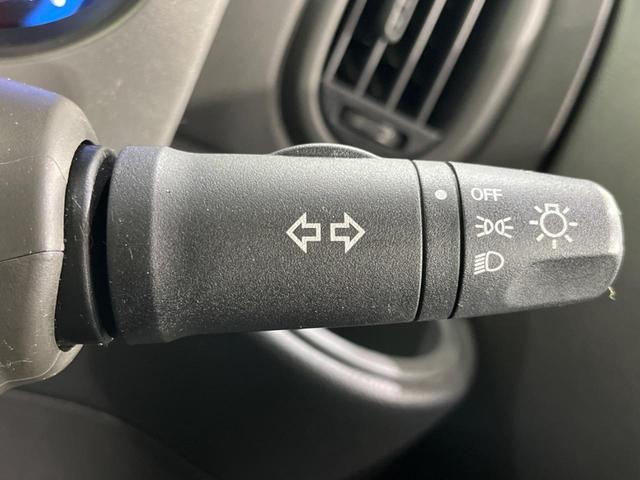 キューブ １５Ｘ　ＦＯＵＲ　インディゴ＋プラズマ　４ＷＤ　バックカメラ　禁煙車　ドラレコ　スマートキー　ＥＴＣ　オートエアコン　Ｂｌｕｅｔｏｏｔｈ　電動格納ミラー　革巻きステアリング　プライバシーガラス　アームレスト　ドアバイザー　盗難防止システム（27枚目）