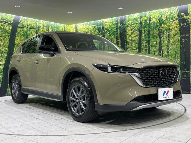 ＣＸ－５ ＸＤ　フィールドジャーニー　サンルーフ　４ＷＤ　純正１０インチナビ　全周囲カメラ　ＢＯＳＥサウンド　衝突被害軽減システム　レーダークルーズ　禁煙車　パワーシート　ドラレコ　コーナーセンサー　スマートキー　ＬＥＤヘッド　ＥＴＣ（17枚目）