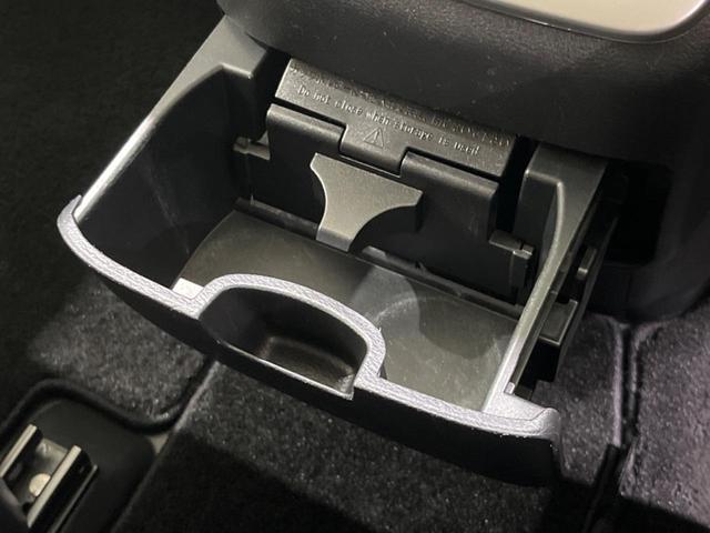 セレナ Ｘ　Ｖセレクション　フリップダウン　両側電動スライド　衝突軽減装置　純正ナビ　全周囲カメラ　ＥＴＣ　Ｂｌｕｅｔｏｏｔｈ　フルセグ　ドラレコ　クルコン　８人乗り　スマートキー　オートライト　ステアリングスイッチ（40枚目）