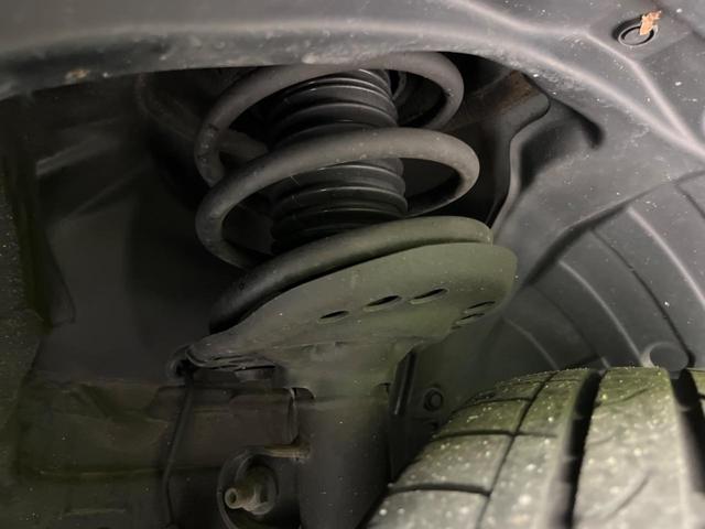 フォレスター アドバンス　４ＷＤ　ＳＤナビ　サイドカメラ　バックカメラ　衝突被害軽減システム　レーダークルーズ　電動リアゲート　レザーシート　ＬＥＤヘッド　デュアルエアコン　純正１８インチアルミ　Ｂｌｕｅｔｏｏｔｈ　ＣＤ（61枚目）