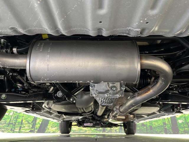セレナ ハイウェイスターＶ　４ＷＤ　登録済未使用車　純正１２型ナビ　両側電動ドア　全周囲カメラ　衝突被害軽減システム　レーダークルーズ　ドラレコ　コーナーセンサー　ＬＥＤヘッド　オートハイビーム　オートライト　デュアルエアコン（19枚目）