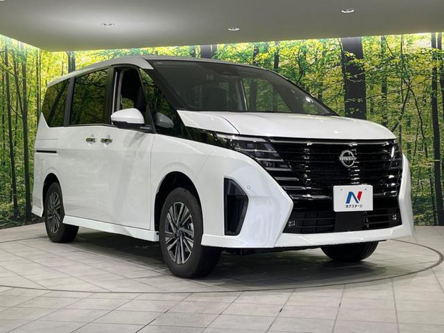 セレナ ハイウェイスターＶ　４ＷＤ　登録済未使用車　純正１２型ナビ　両側電動ドア　全周囲カメラ　衝突被害軽減システム　レーダークルーズ　ドラレコ　コーナーセンサー　ＬＥＤヘッド　オートハイビーム　オートライト　デュアルエアコン（26枚目）