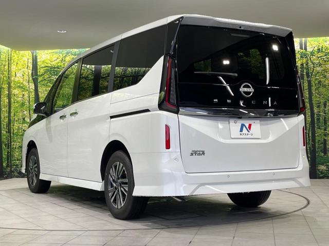 セレナ ハイウェイスターＶ　４ＷＤ　登録済未使用車　純正１２型ナビ　両側電動ドア　全周囲カメラ　衝突被害軽減システム　レーダークルーズ　ドラレコ　コーナーセンサー　ＬＥＤヘッド　オートハイビーム　オートライト　デュアルエアコン（29枚目）
