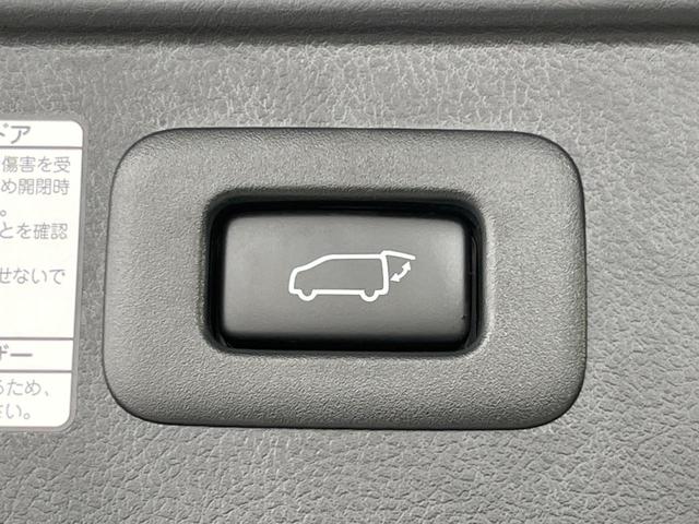 ヴェルファイアハイブリッド ＺＲ　４ＷＤ　両側電動ドア　ＳＤナビ　後席モニター　バックカメラ　衝突被害軽減システム　禁煙車　電動リアゲート　レザーシート　前席シートエアコン　ドラレコ　コーナーセンサー　ＬＥＤヘッド　ＥＴＣ２．０（33枚目）