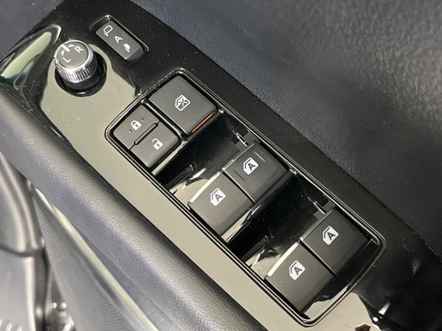 ヴェルファイアハイブリッド ＺＲ　４ＷＤ　両側電動ドア　ＳＤナビ　後席モニター　バックカメラ　衝突被害軽減システム　禁煙車　電動リアゲート　レザーシート　前席シートエアコン　ドラレコ　コーナーセンサー　ＬＥＤヘッド　ＥＴＣ２．０（35枚目）
