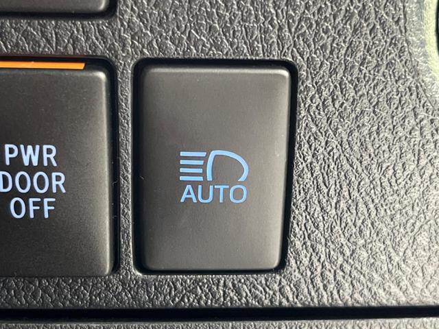 ヴェルファイアハイブリッド ＺＲ　４ＷＤ　両側電動ドア　ＳＤナビ　後席モニター　バックカメラ　衝突被害軽減システム　禁煙車　電動リアゲート　レザーシート　前席シートエアコン　ドラレコ　コーナーセンサー　ＬＥＤヘッド　ＥＴＣ２．０（56枚目）