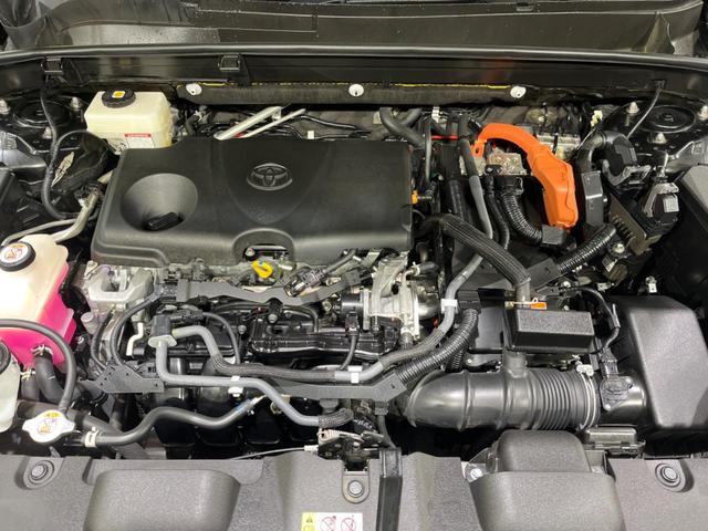 ハリアーハイブリッド Ｚ　４ＷＤ　純正１２．３インチナビ　全周囲カメラ　ＪＢＬサウンド　セーフティセンス　レーダークルーズ　ワイヤレス充電　電動リアゲート　パワーシート　コーナーセンサー　ＬＥＤヘッド　ＥＴＣ２．０（18枚目）