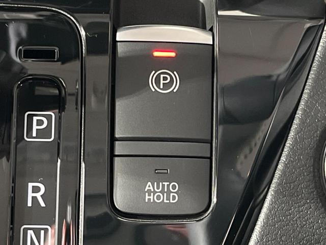 デリカミニ Ｔ　プレミアム　リミテッドエディション　４ＷＤ　両側電動スライドドア　全周囲カメラ　ｅ－ａｓｓｉｓｔ　レーダークルーズ　禁煙車　２トーンカラー　シートヒーター　スマートキー　ＬＥＤヘッド　ディスプレイオーディオ　ＥＴＣ　ステアリングヒーター（25枚目）