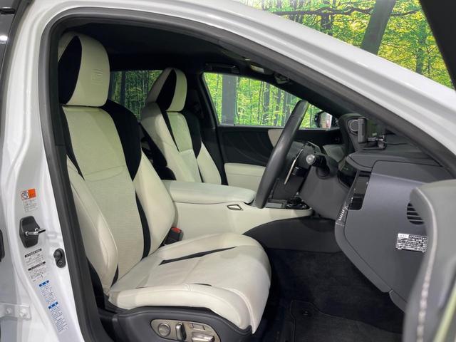 LS LS500 Fスポーツ 4WD 純正ナビ 全周囲カメラ 衝突被害軽減システム レーダークルーズ 禁煙車 電動リアゲート 白レザーシート 全席シートヒーター 前席シートエアコン ドラレコ コーナーセンサー スマートキー(9枚目)