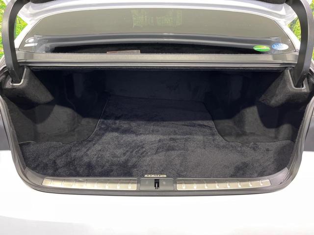 LS LS500 Fスポーツ 4WD 純正ナビ 全周囲カメラ 衝突被害軽減システム レーダークルーズ 禁煙車 電動リアゲート 白レザーシート 全席シートヒーター 前席シートエアコン ドラレコ コーナーセンサー スマートキー(11枚目)