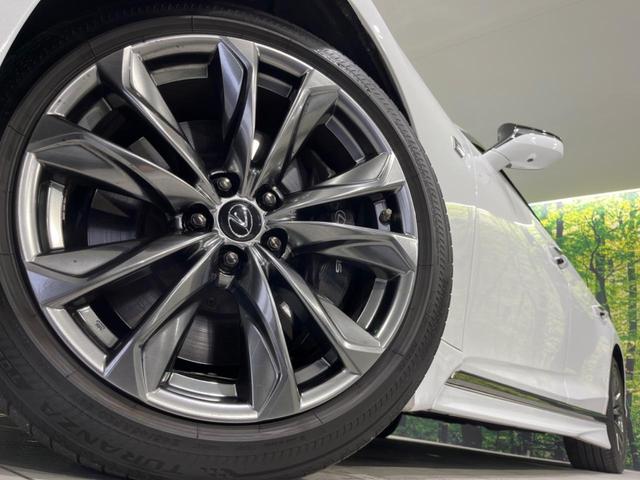 LS LS500 Fスポーツ 4WD 純正ナビ 全周囲カメラ 衝突被害軽減システム レーダークルーズ 禁煙車 電動リアゲート 白レザーシート 全席シートヒーター 前席シートエアコン ドラレコ コーナーセンサー スマートキー(12枚目)