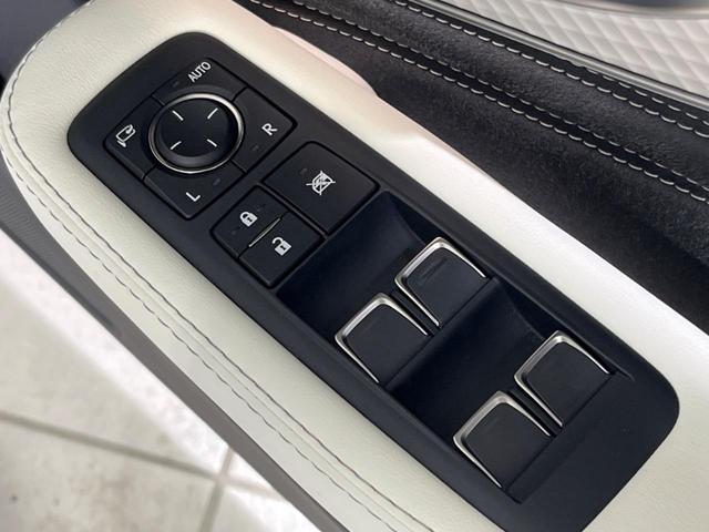 LS LS500 Fスポーツ 4WD 純正ナビ 全周囲カメラ 衝突被害軽減システム レーダークルーズ 禁煙車 電動リアゲート 白レザーシート 全席シートヒーター 前席シートエアコン ドラレコ コーナーセンサー スマートキー(48枚目)