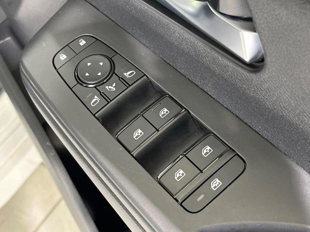 セレナ ハイウェイスターＶ　４ＷＤ　純正１２．３型ナビ　両側電動スライド　プロパイロット　禁煙車　全周囲カメラ　ＥＴＣ２．０　Ｂｌｕｅｔｏｏｔｈ　フルセグ　スマートキー　シートヒーター　ブラインドスポットモニター　ＬＥＤヘッド（51枚目）