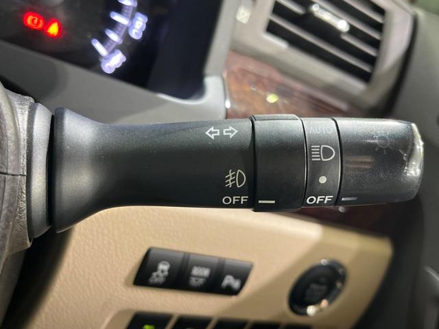 アルファード 240G 4WD TRDエアロ 両側電動ドア 純正HDDナビ 後席モニター バックカメラ 禁煙車 電動リアゲート コーナーセンサー スマートキー HIDヘッド ビルトインETC クルコン オートライト(32枚目)