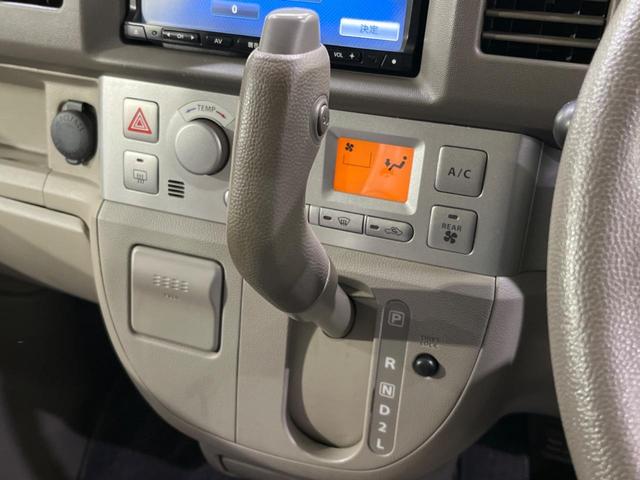スクラムワゴン PZターボ 純正SDナビ 電動スライドドア  禁煙車 HIDヘッド ETC オートエアコン Bluetooth CD DVD再生 地デジ 電動格納ミラー ベンチ―シート(41枚目)