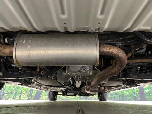 セレナ ハイウェイスターＶ　４ＷＤ　両側電動スライドドア　純正ナビ　全周囲カメラ　エマージェンシーブレーキ　プロパイロット　レーダークルーズ　禁煙車　シートヒーター　スマートキー　ＥＴＣ２．０　ステアリングヒーター　オートライト（19枚目）