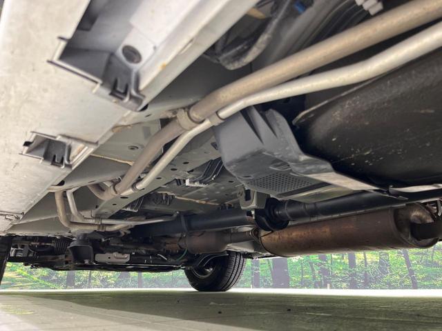 セレナ ハイウェイスターＶ　４ＷＤ　両側電動スライドドア　純正ナビ　全周囲カメラ　エマージェンシーブレーキ　プロパイロット　レーダークルーズ　禁煙車　シートヒーター　スマートキー　ＥＴＣ２．０　ステアリングヒーター　オートライト（21枚目）