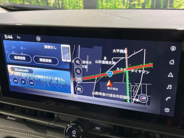 セレナ ハイウェイスターＶ　４ＷＤ　両側電動スライドドア　純正ナビ　全周囲カメラ　エマージェンシーブレーキ　プロパイロット　レーダークルーズ　禁煙車　シートヒーター　スマートキー　ＥＴＣ２．０　ステアリングヒーター　オートライト（29枚目）