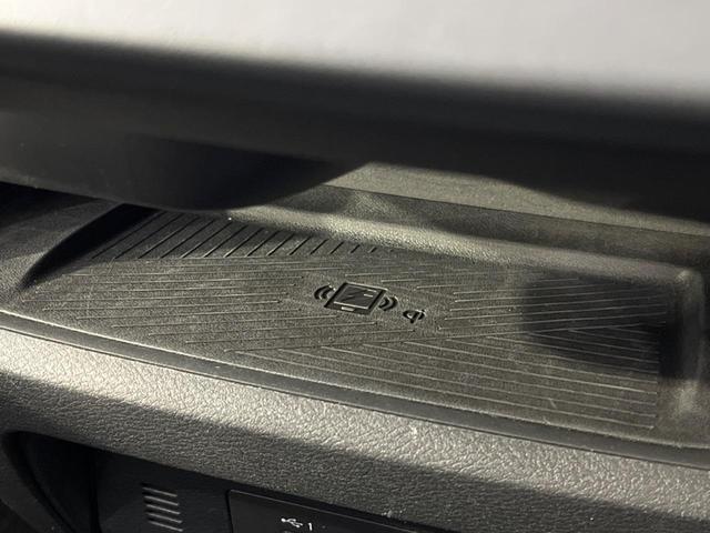 セレナ ハイウェイスターＶ　４ＷＤ　両側電動ドア　全周囲カメラ　衝突被害軽減システム　レーダークルーズ　禁煙車　コーナーセンサー　スマートキー　ＬＥＤヘッド　ＥＴＣ２．０　オートハイビーム　車線逸脱警報　オートライト（59枚目）