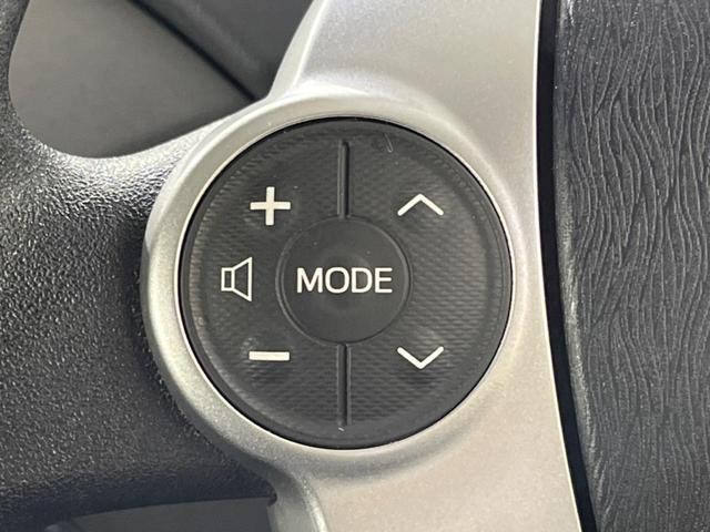 プリウス S 禁煙車 スマートキー HIDヘッド オートライト オートエアコン 純正オーディオ CD 純正アルミ 盗難防止システム プライバシーガラス(6枚目)