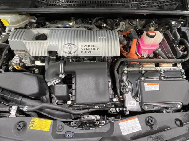 プリウス S 禁煙車 スマートキー HIDヘッド オートライト オートエアコン 純正オーディオ CD 純正アルミ 盗難防止システム プライバシーガラス(18枚目)