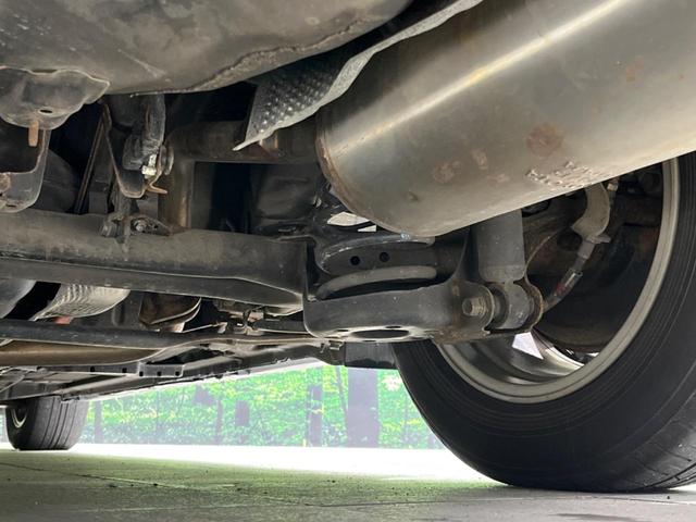 プリウス S 禁煙車 スマートキー HIDヘッド オートライト オートエアコン 純正オーディオ CD 純正アルミ 盗難防止システム プライバシーガラス(21枚目)