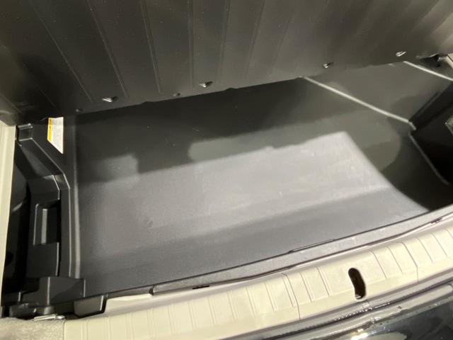 プリウス S 禁煙車 スマートキー HIDヘッド オートライト オートエアコン 純正オーディオ CD 純正アルミ 盗難防止システム プライバシーガラス(50枚目)