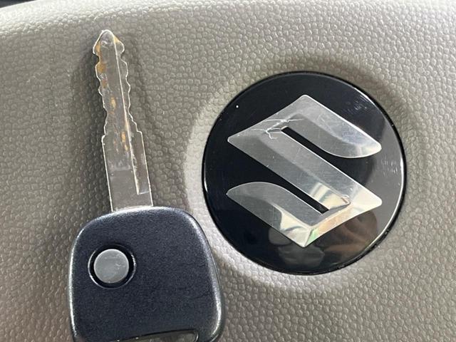 エブリイ ジョイン MT車 禁煙車 オーデイオ キーレス CD 両側スライドドア 盗難防止システム プライバシーガラス 衝突安全ボディー トラクションコントロール(4枚目)