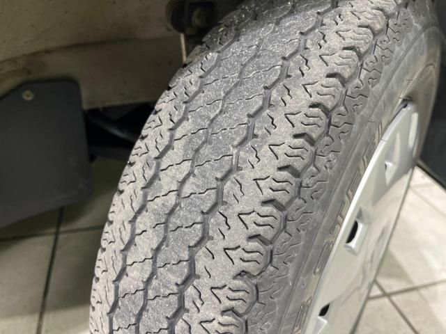 エブリイ ジョイン MT車 禁煙車 オーデイオ キーレス CD 両側スライドドア 盗難防止システム プライバシーガラス 衝突安全ボディー トラクションコントロール(26枚目)