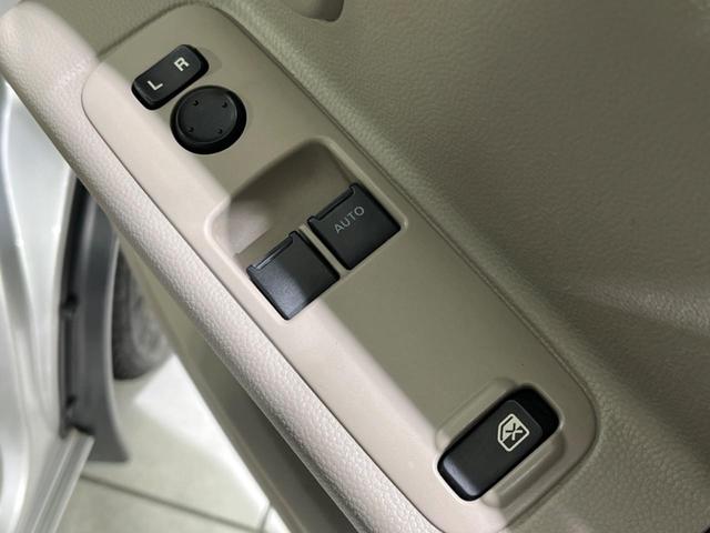 エブリイ ジョイン MT車 禁煙車 オーデイオ キーレス CD 両側スライドドア 盗難防止システム プライバシーガラス 衝突安全ボディー トラクションコントロール(39枚目)