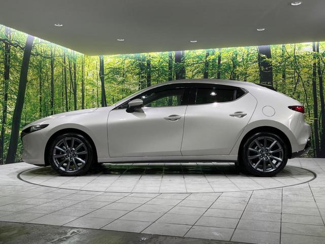 ＭＡＺＤＡ３ファストバック ２０Ｓプロアクティブ　ツーリングセレクション　純正８．８型ナビ　全周囲カメラ　衝突被害軽減システム　レーダークルーズ　禁煙車　パワーシート　ドラレコ　コーナーセンサー　スマートキー　ＬＥＤヘッド　ビルトインＥＴＣ　オートハイビーム　オートライト（27枚目）