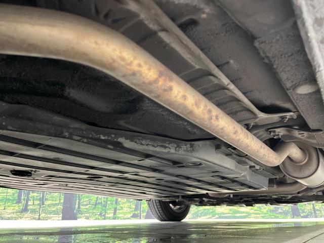 フィットハイブリッド シーズ ファインスタイル 純正ナビ バックカメラ 禁煙車 ETC Bluetooth スマートキー シートヒーター HIDヘッド クルーズコントロール オートライト ステアリングスイッチ 15インチアルミ CD ワンセグ(24枚目)