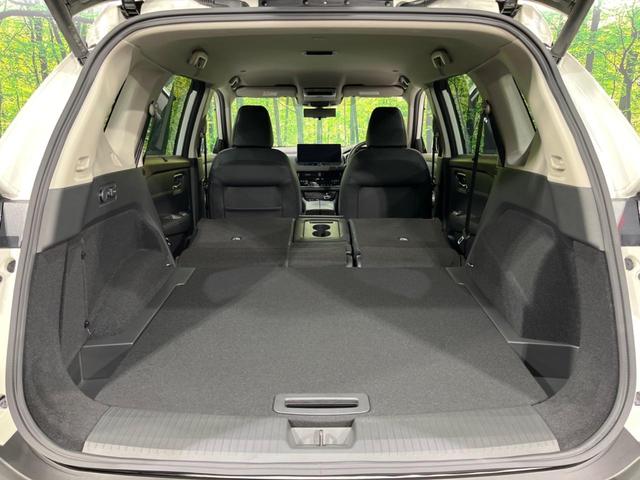 エクストレイル G e-4ORCE 4WD 純正12型ナビ 全周囲カメラ 衝突被害軽減システム レーダークルーズ 電動リアゲート レザーシート コーナーセンサー スマートキー LEDヘッド ETC2.0 オートハイビーム オートライト(31枚目)