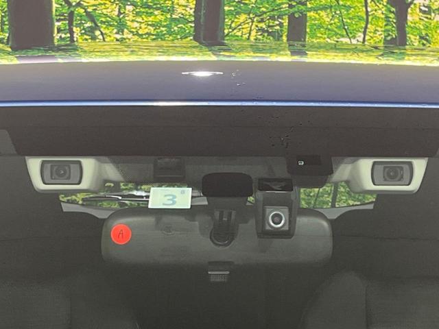 インプレッサスポーツ 2.0i-Sアイサイト 4WD 純正SDナビ バックカメラ 衝突被害軽減システム レーダークルーズ 禁煙車 スマートキー LEDヘッド ETC オートハイビーム オートライト デュアルエアコン Bluetooth CD(5枚目)