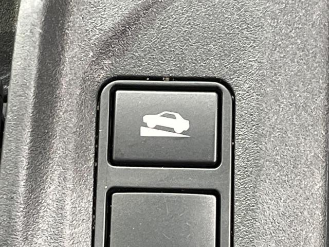 インプレッサスポーツ 2.0i-Sアイサイト 4WD 純正SDナビ バックカメラ 衝突被害軽減システム レーダークルーズ 禁煙車 スマートキー LEDヘッド ETC オートハイビーム オートライト デュアルエアコン Bluetooth CD(41枚目)