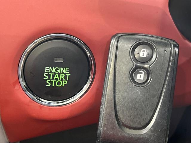 コペン セロ メモリーナビ バックカメラ 禁煙車 ドラレコ スマートキー LEDヘッド ETC オートエアコン 純正15インチアルミ Bluetooth CD DVD再生 フルセグ 革巻きステアリング(6枚目)