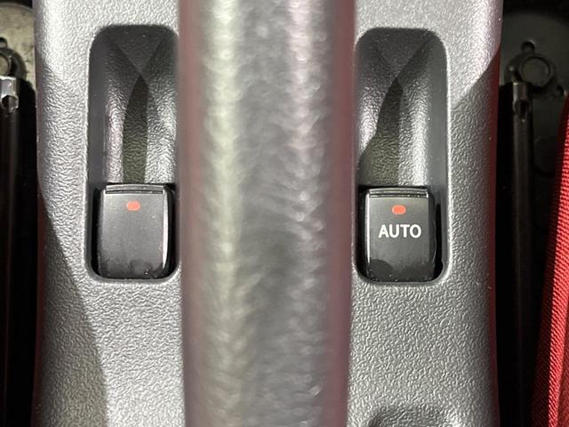 コペン セロ メモリーナビ バックカメラ 禁煙車 ドラレコ スマートキー LEDヘッド ETC オートエアコン 純正15インチアルミ Bluetooth CD DVD再生 フルセグ 革巻きステアリング(45枚目)