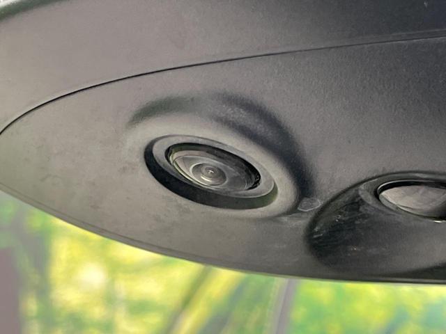 プリウス Z 純正12.3型ナビ 全周囲カメラ モデリスタアルミ 衝突被害軽減システム 100V電源 レーダークルーズ 禁煙車 ハーフレザーシート パワーシート ドラレコ スマートキー ETC2.0(31枚目)