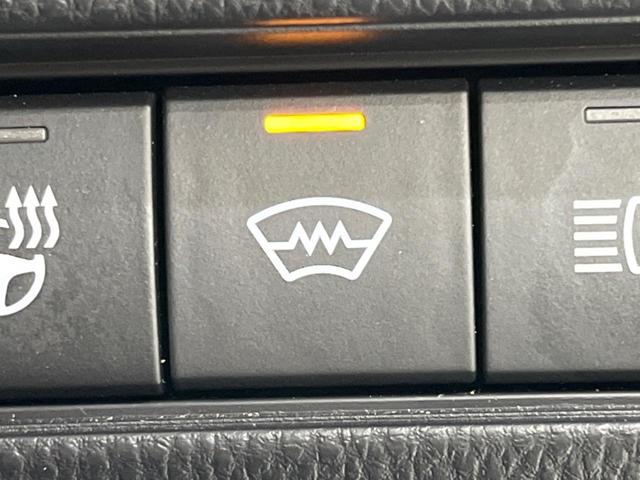 プリウス Z 純正12.3型ナビ 全周囲カメラ モデリスタアルミ 衝突被害軽減システム 100V電源 レーダークルーズ 禁煙車 ハーフレザーシート パワーシート ドラレコ スマートキー ETC2.0(55枚目)