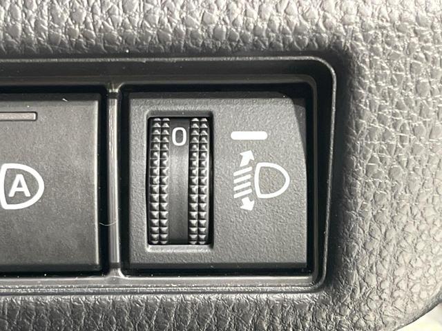 プリウス Z 純正12.3型ナビ 全周囲カメラ モデリスタアルミ 衝突被害軽減システム 100V電源 レーダークルーズ 禁煙車 ハーフレザーシート パワーシート ドラレコ スマートキー ETC2.0(57枚目)