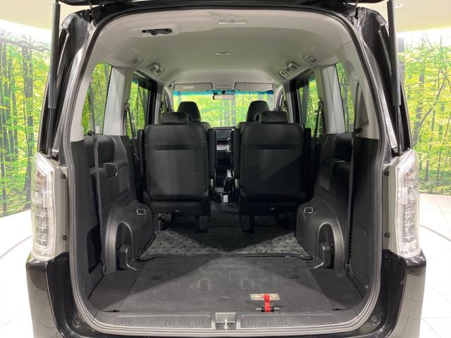 ステップワゴンスパーダ Z クールスピリット 純正9型ナビ 両側電動ドア バックカメラ 7人乗り 禁煙車 ハーフレザーシート ドラレコ スマートキー LEDヘッド ビルトインETC オートライト オートエアコン  CD DVD再生 フルセグ(11枚目)