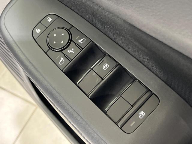 ノート X FOUR メーカー9型ナビ 全周囲カメラ プロパイロット デジタルインナーミラー 衝突軽減装置 ブラインドスポットモニター ステアリングヒーター LEDヘッドライト Bluetooth再生 フルセグ(46枚目)