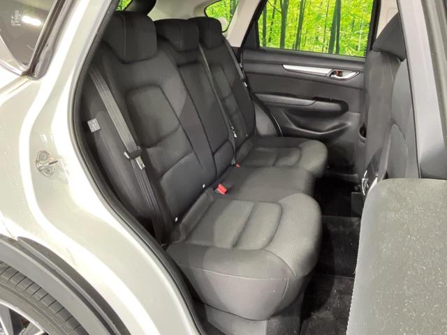 ＣＸ－５ ＸＤ　プロアクティブ　４ＷＤ　純正ナビ　ＢＯＳＥ　バックカメラ　衝突軽減　レーダークルーズ　禁煙車　電動リアゲート　コーナーセンサー　スマートキー　ＬＥＤヘッド　ＥＴＣ２．０　オートハイビーム　車線逸脱警報　オートライト（10枚目）