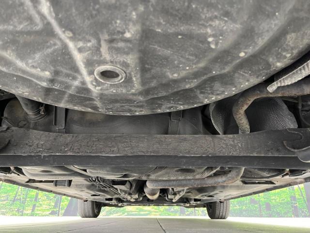 ノート Ｘ　ＤＩＧ－Ｓ　エマージェンシーブレーキパッケージ　純正ナビ　バックカメラ　衝突被害軽減システム　禁煙車　スマートキー　ＥＴＣ　車線逸脱警報　オートエアコン　ＣＤ　地デジ　アイドリングストップ　電動格納ミラー　プライバシーガラス（19枚目）